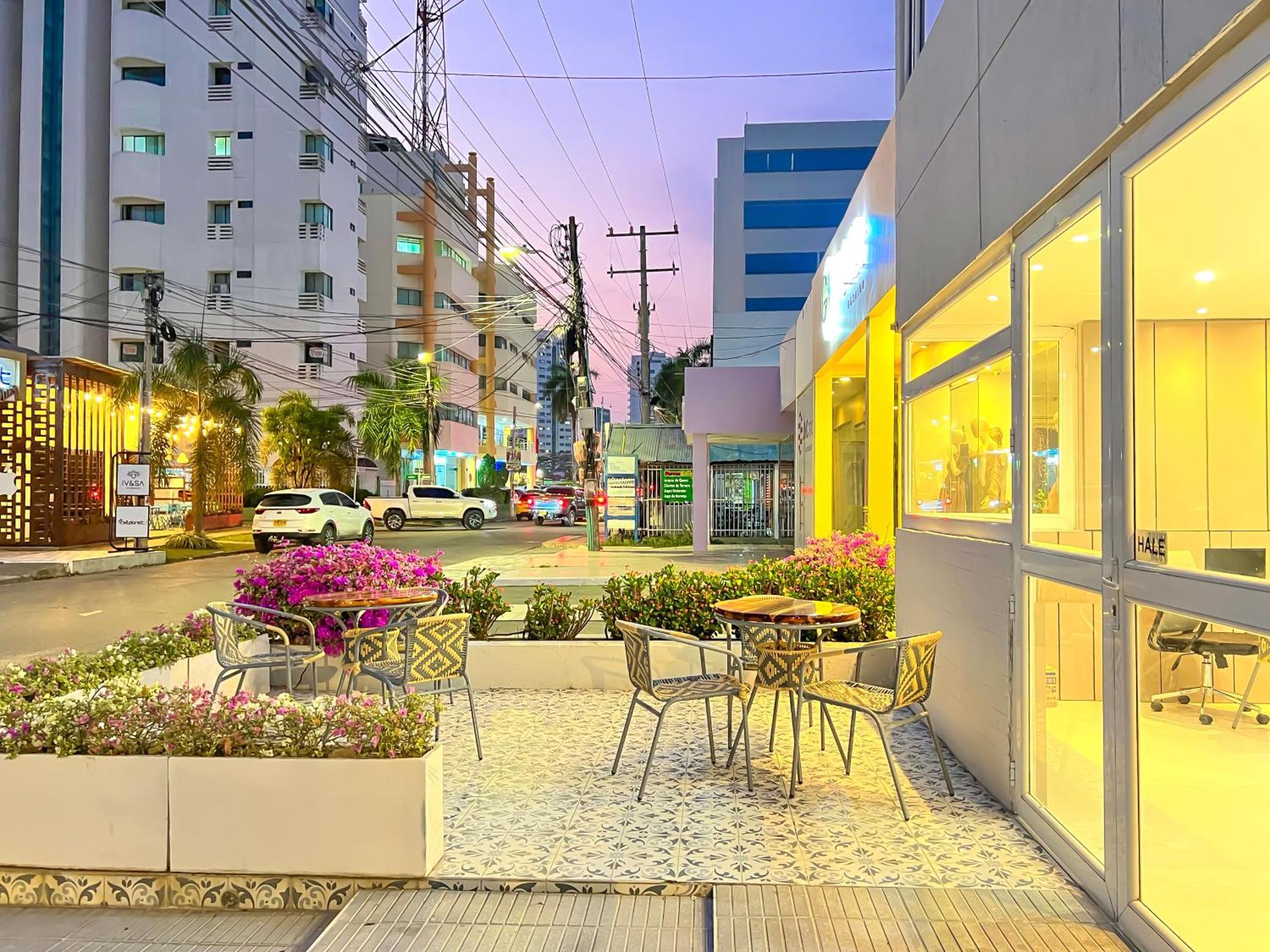 Stanza Hotel Montería エクステリア 写真