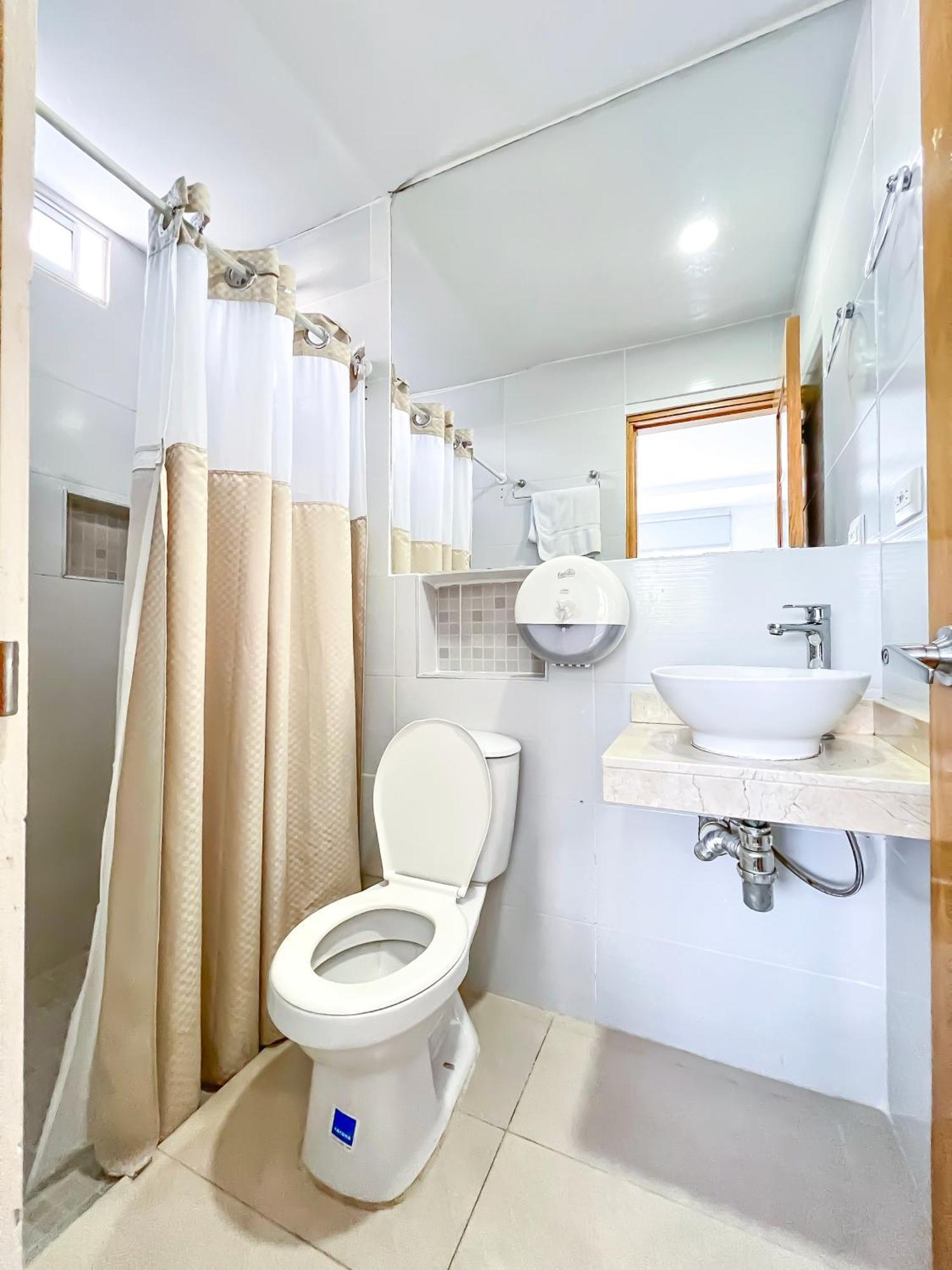 Stanza Hotel Montería エクステリア 写真